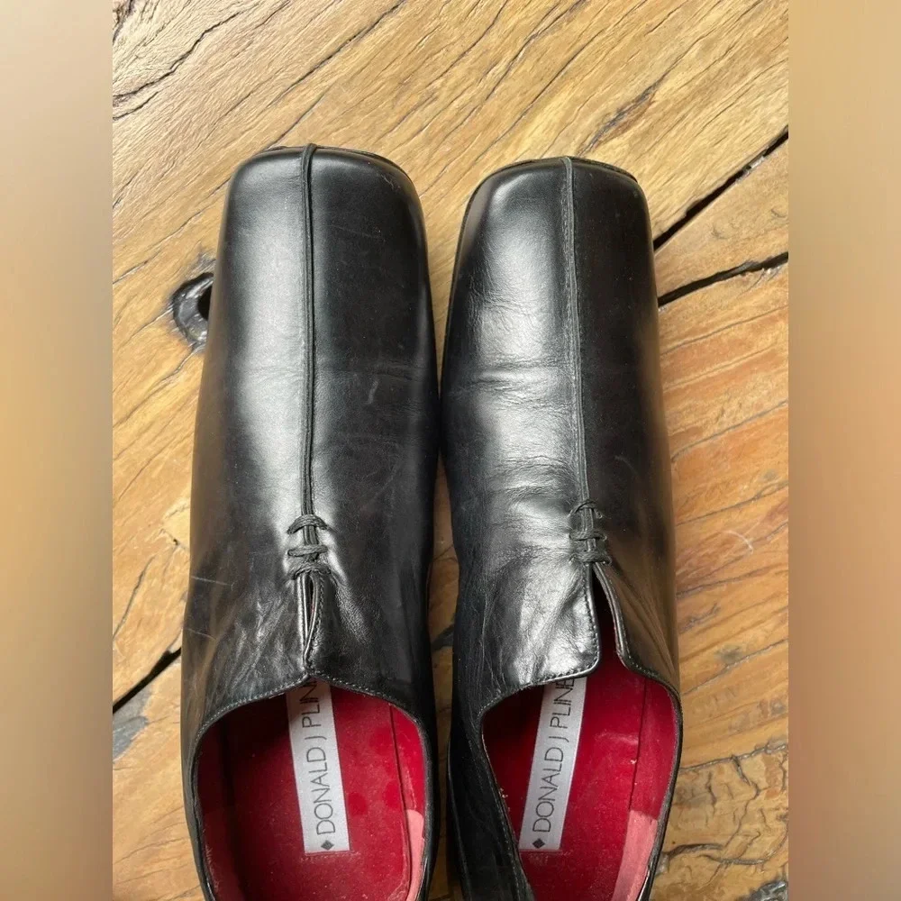 Donald Pliner Black Leather Women’s Loafers - Picture 3 of 9